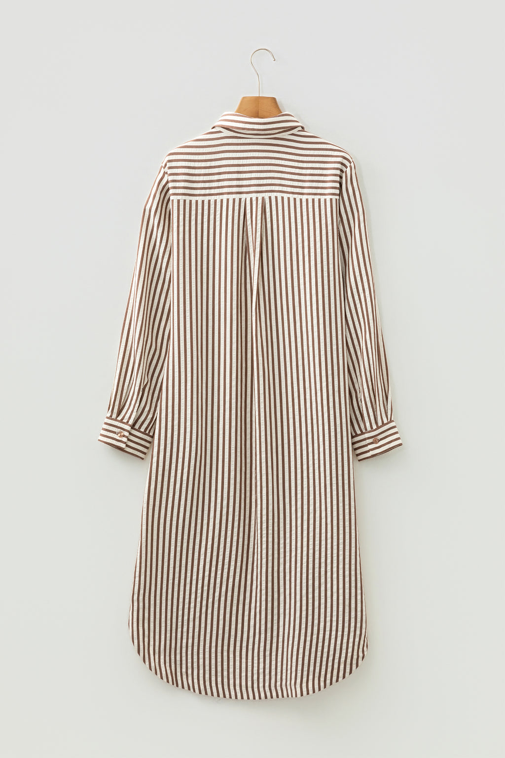Brown Stripe Textured 3/4 Sleeve Round Hem Split Midi Shirt Dress
