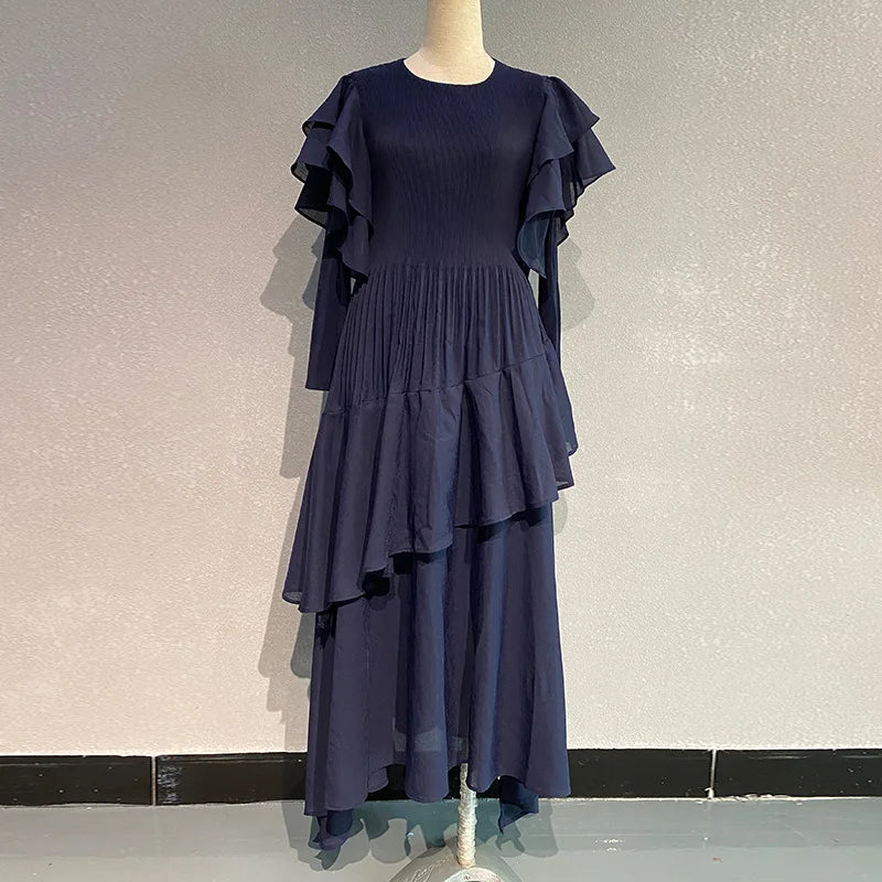Fashion Pleated Long Dress  Design Sense Crew-neck Long Sleeve Pleated Dresses