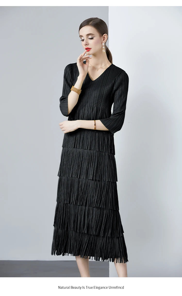 Miyake Fold  New V-neck Tassel Long Sleeve Scarf Tassel Solid Color Dress