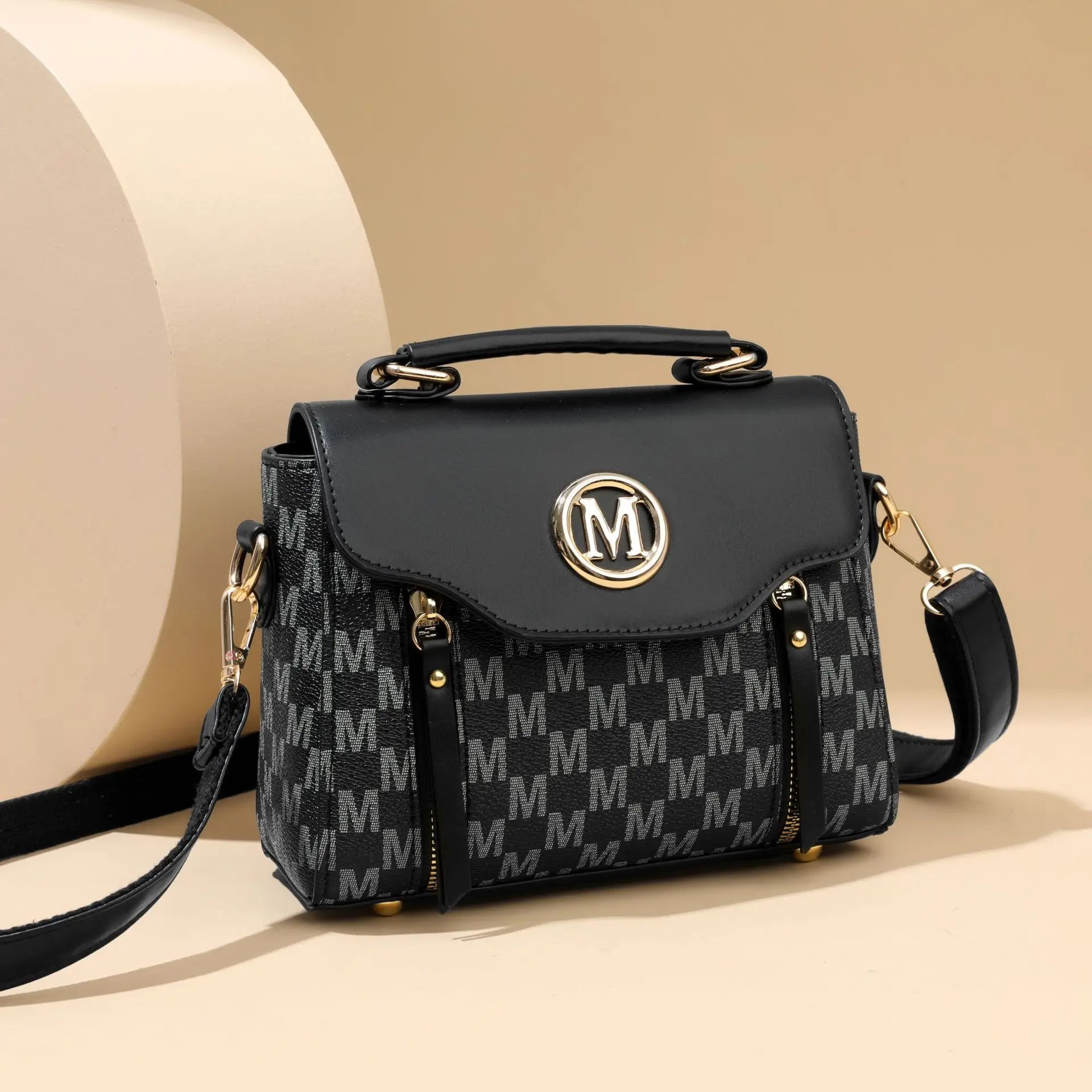 Classic Retro Handbag Shoulder Messenger Bag for Women, Suitable for Daily Use Work, Travel, Outing and Shopping.