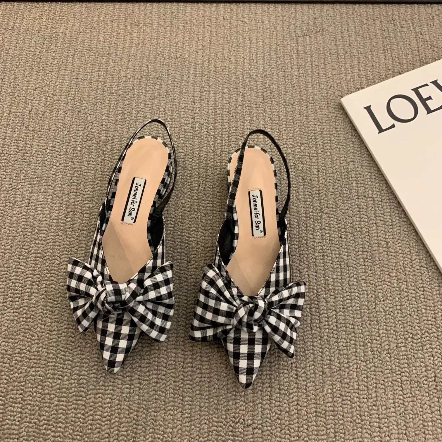 Women's Sandals Fashion Low Heels Sandals Women Shoes Elegant Pointed Straps Fashion Pumps Sandalias De Mujer