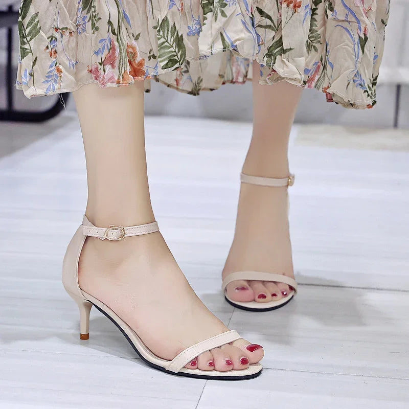 New Elegant Banquet  High Heels  Solid Color Simple Fashion Buckle Comfortable Casual heels for Women