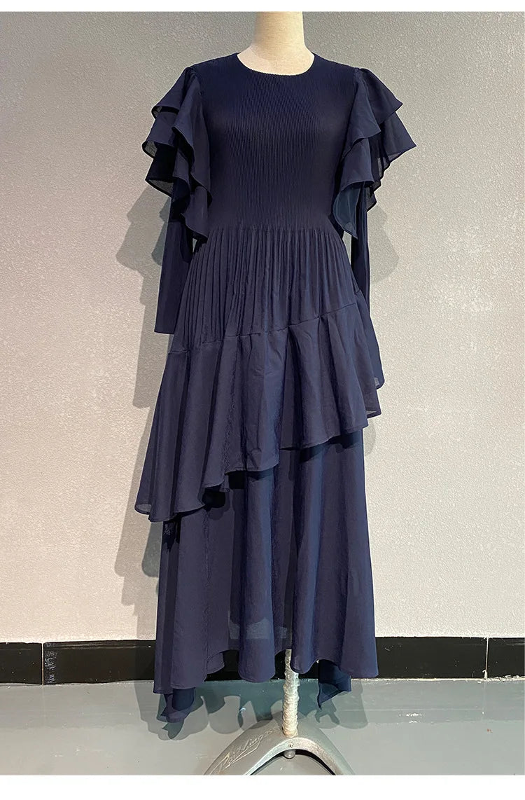 Fashion Pleated Long Dress  Design Sense Crew-neck Long Sleeve Pleated Dresses