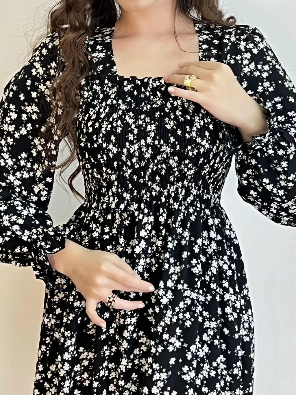 Autumn  Casual Dress Women Chiffon Dresses Long Sleeve A-line Printed Floral Elastic Chest Lace Up Midi Dresses