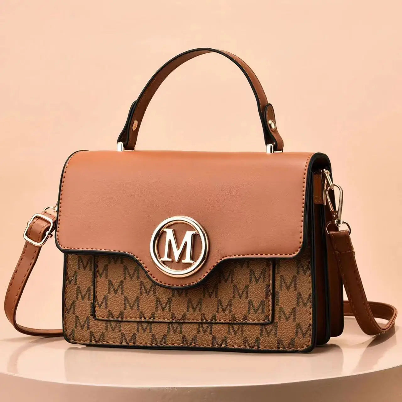 Beautiful Purse great  for any occasion !! Elegant ,classy and comes in many colors!!