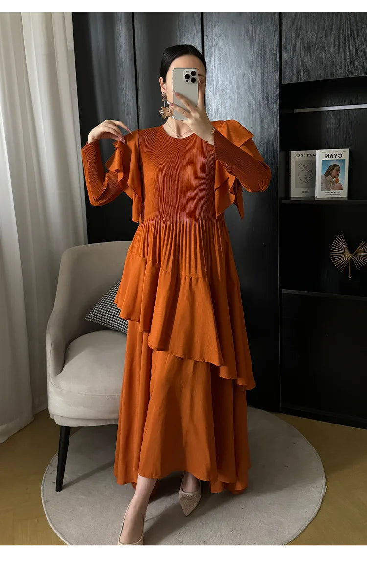 Fashion Pleated Long Dress  Design Sense Crew-neck Long Sleeve Pleated Dresses