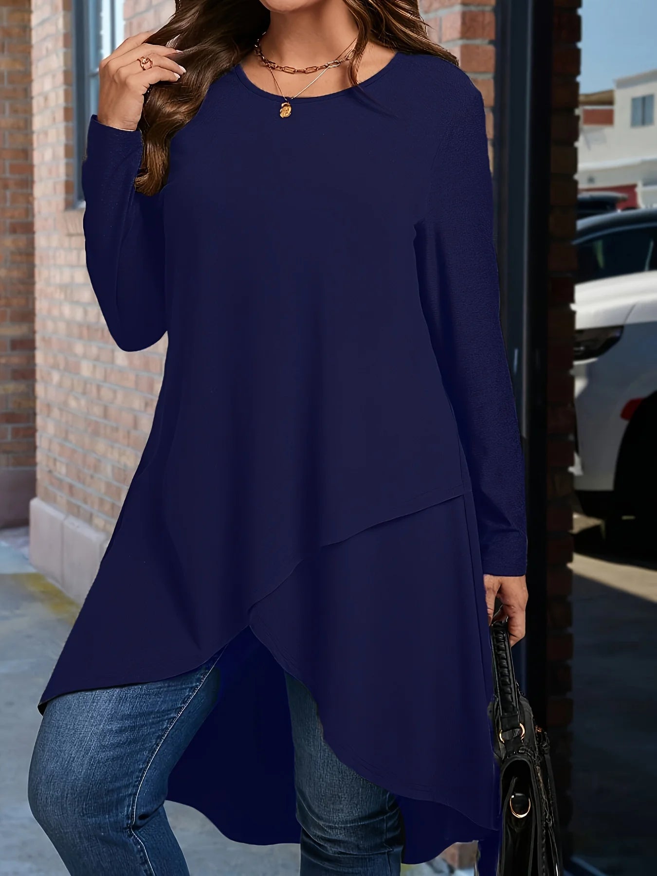 Plus Size Long Sleeve Elegant T-Shirt for Women Solid Color Crew Neck Asymmetrical Dipped Hem Top for Spring/Fall