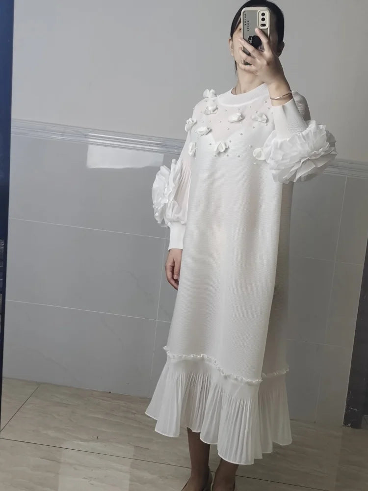Miyake style pleated dress for women 2025 new solid color spliced three-dimensional flower o-neck long-sleeved pleated skirt