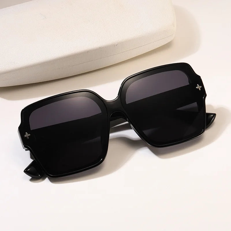 Fashion Square Frame Sunglasses for Women Luxury UV Protection Large Frame