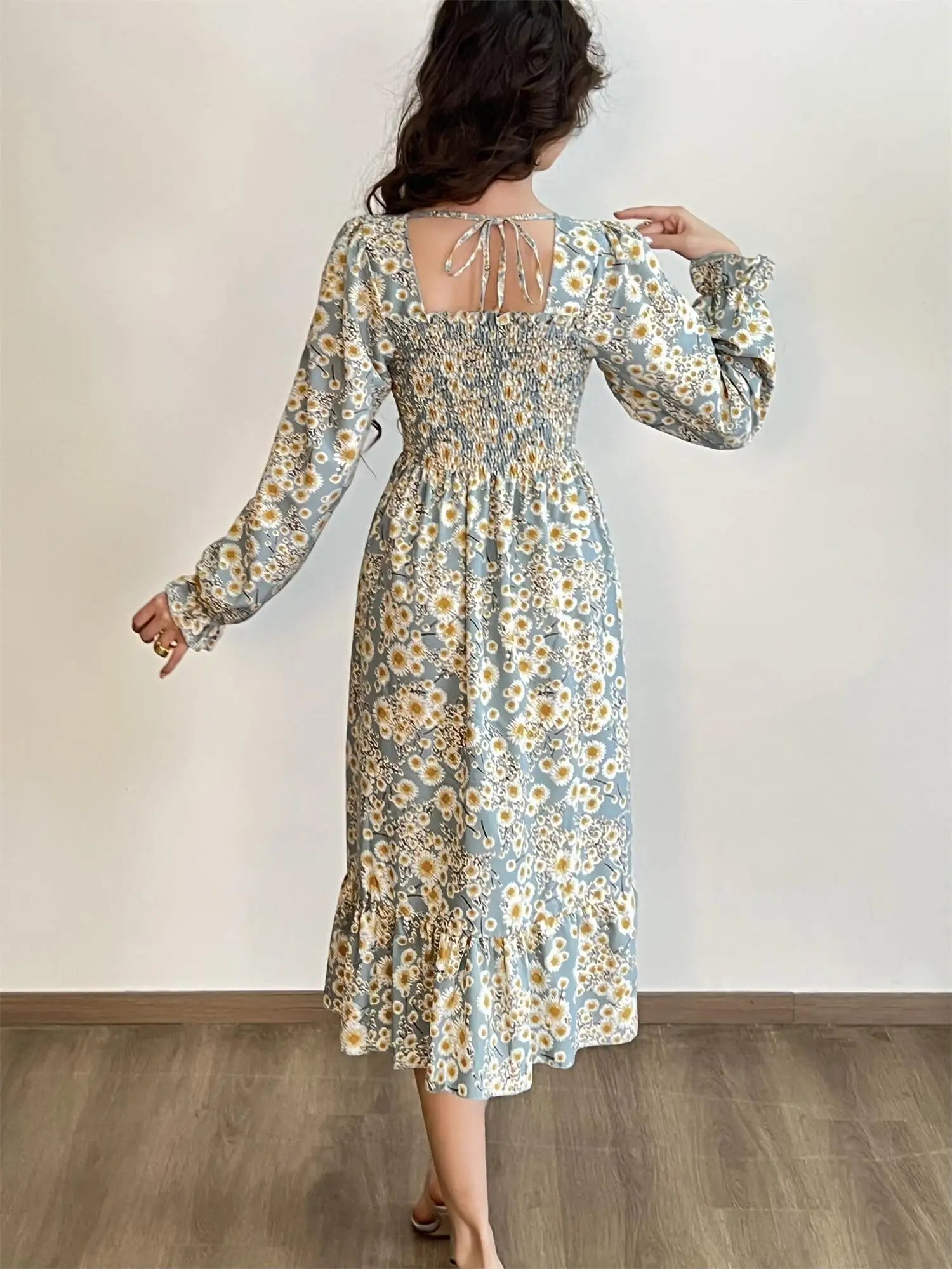 Autumn  Casual Dress Women Chiffon Dresses Long Sleeve A-line Printed Floral Elastic Chest Lace Up Midi Dresses