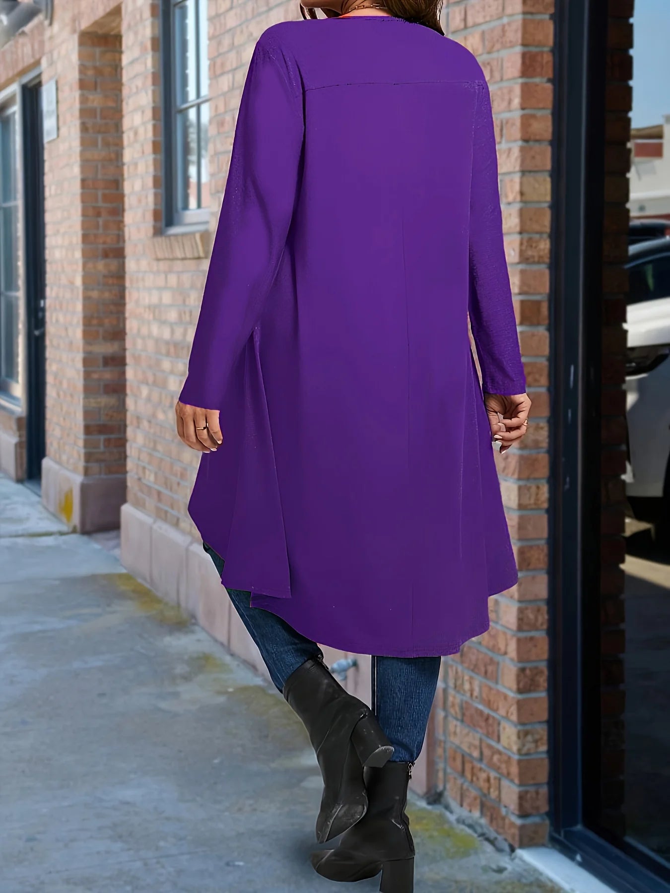Plus Size Long Sleeve Elegant T-Shirt for Women Solid Color Crew Neck Asymmetrical Dipped Hem Top for Spring/Fall