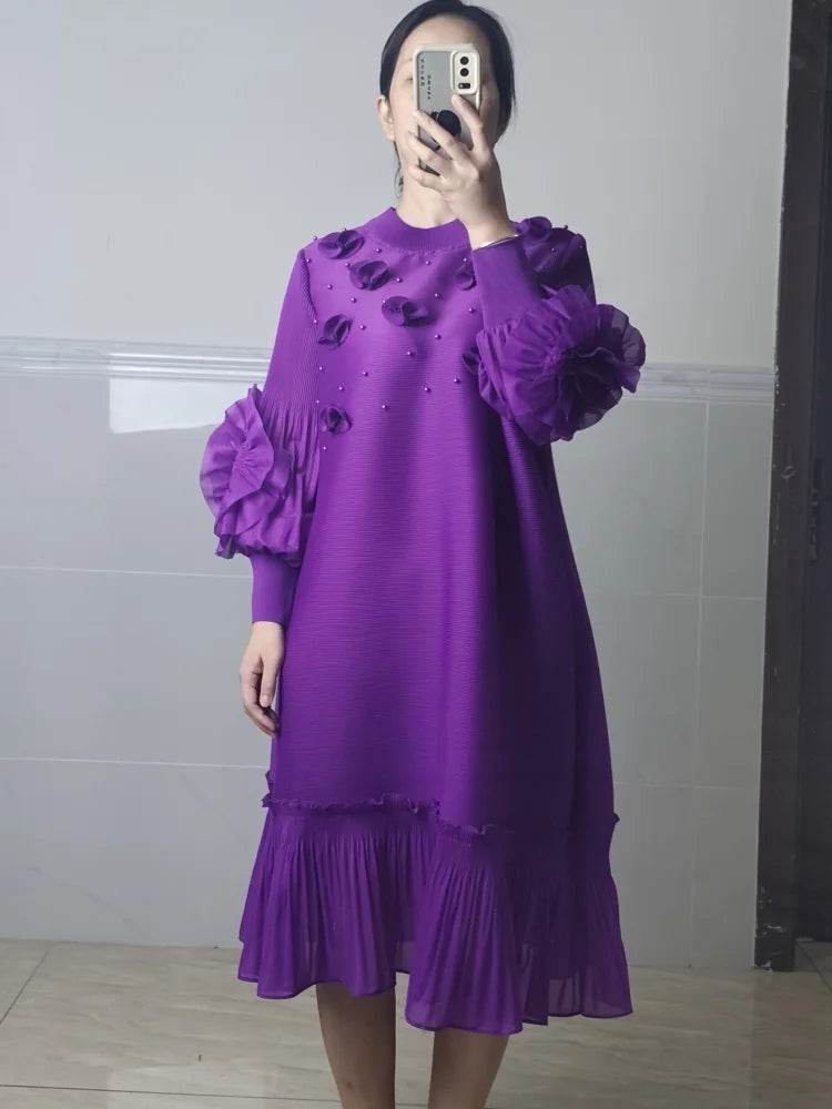 Miyake style pleated dress for women 2025 new solid color spliced three-dimensional flower o-neck long-sleeved pleated skirt