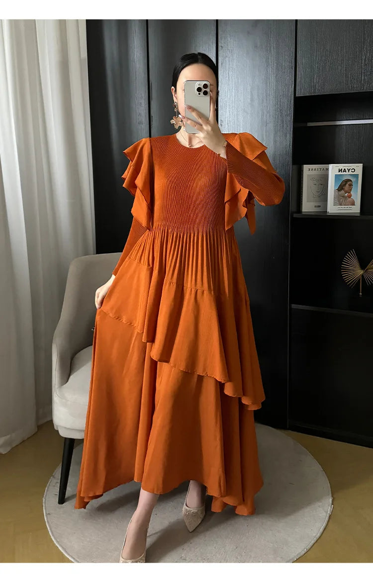 Fashion Pleated Long Dress  Design Sense Crew-neck Long Sleeve Pleated Dresses