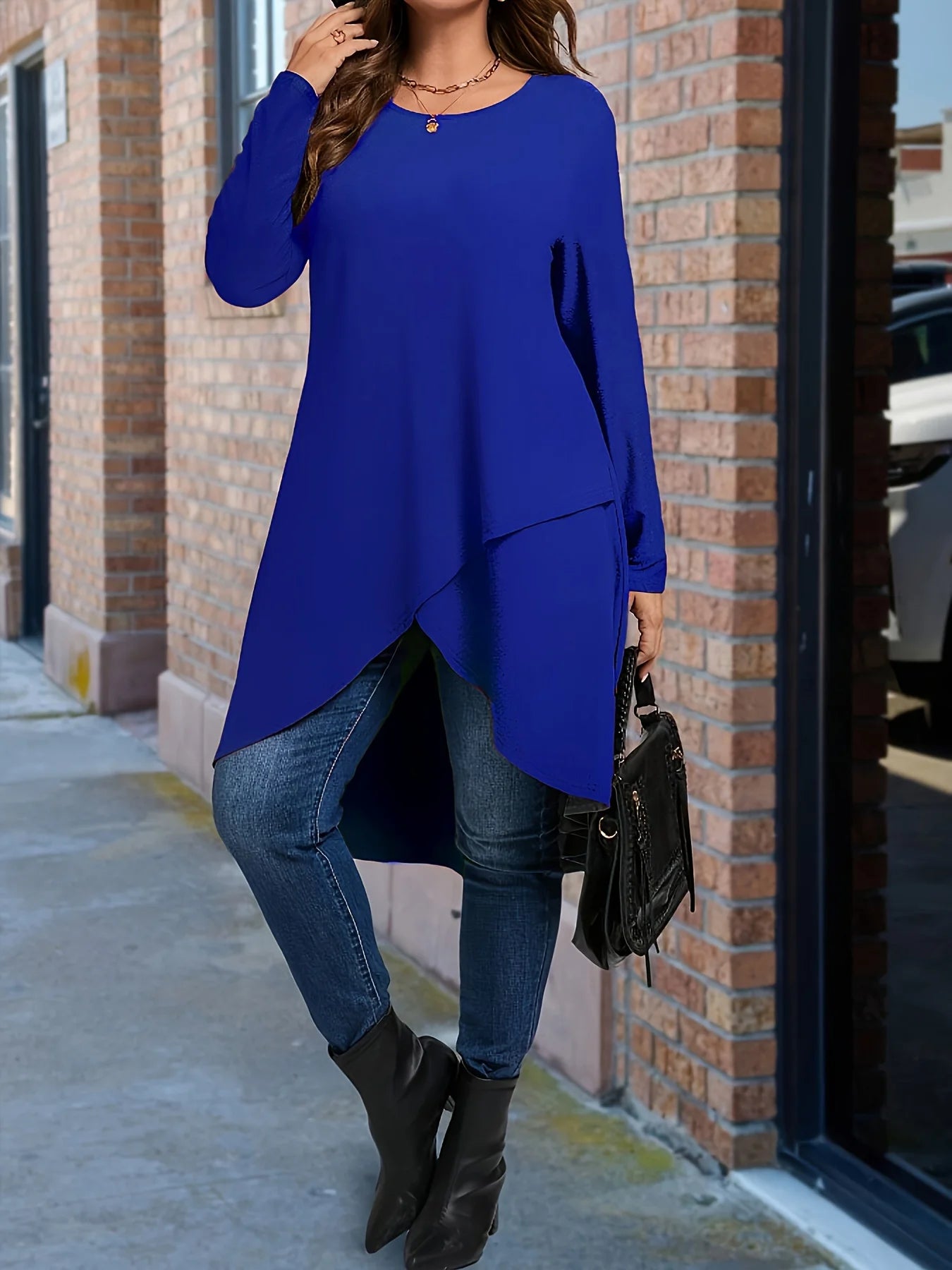 Plus Size Long Sleeve Elegant T-Shirt for Women Solid Color Crew Neck Asymmetrical Dipped Hem Top for Spring/Fall