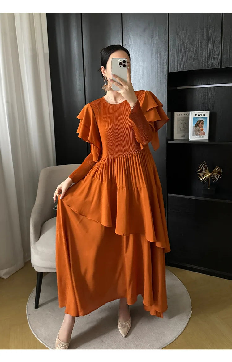 Fashion Pleated Long Dress  Design Sense Crew-neck Long Sleeve Pleated Dresses