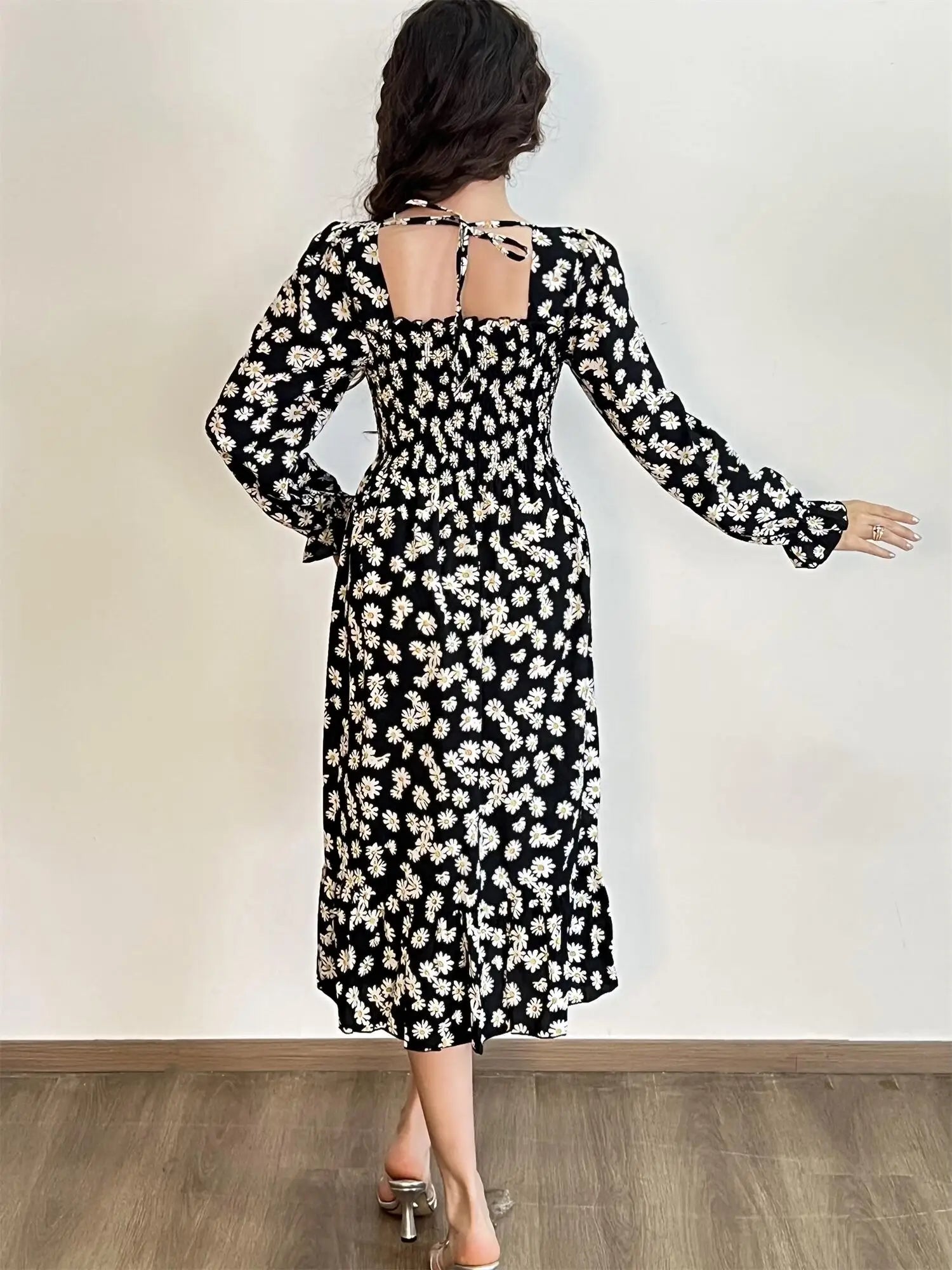 Autumn  Casual Dress Women Chiffon Dresses Long Sleeve A-line Printed Floral Elastic Chest Lace Up Midi Dresses