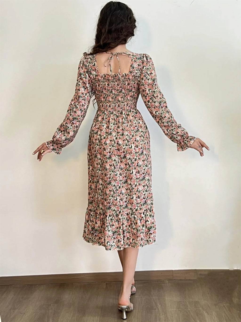 Autumn  Casual Dress Women Chiffon Dresses Long Sleeve A-line Printed Floral Elastic Chest Lace Up Midi Dresses