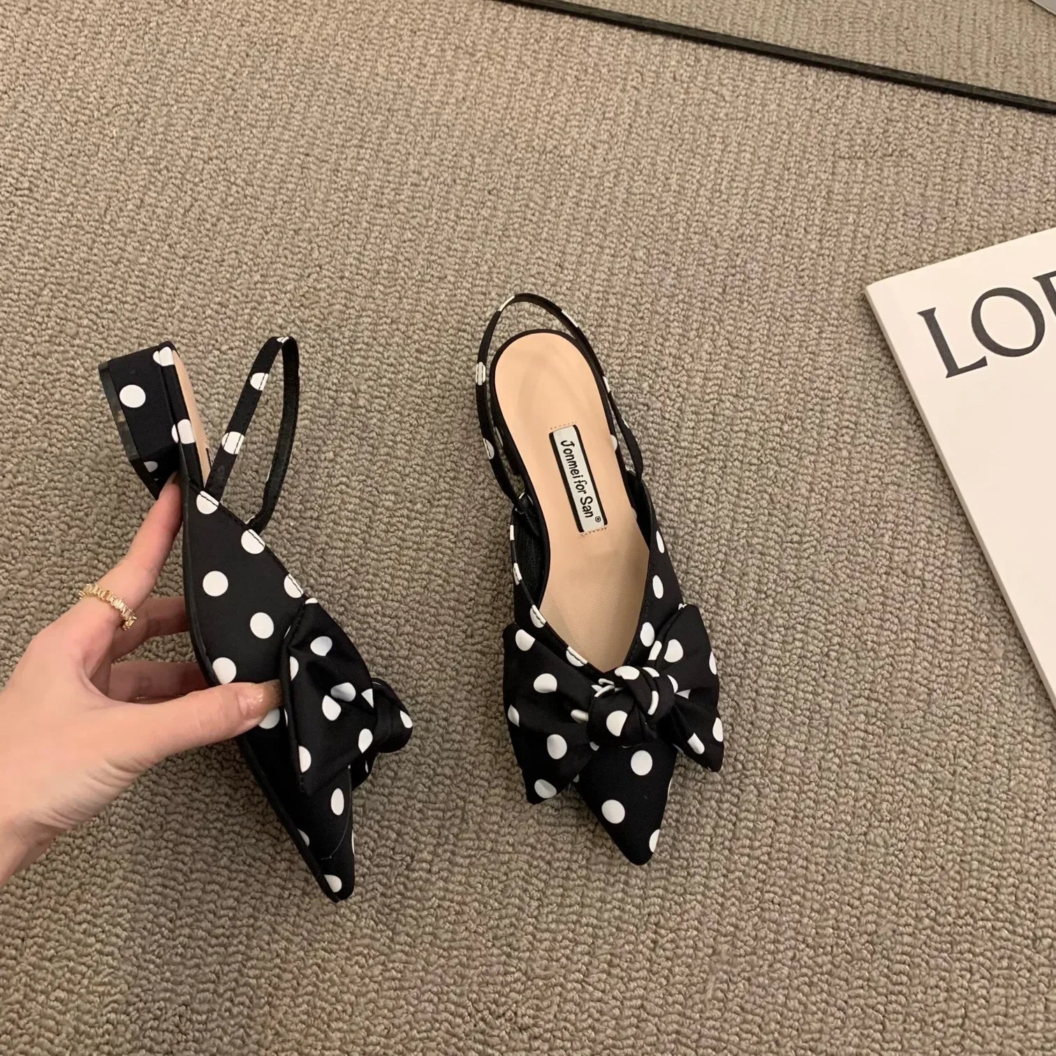 Women's Sandals Fashion Low Heels Sandals Women Shoes Elegant Pointed Straps Fashion Pumps Sandalias De Mujer